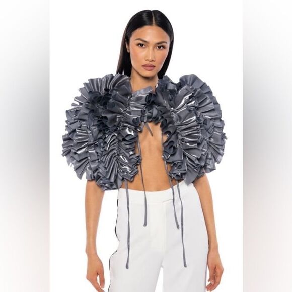 Sold on EBay ✅AKIRA MUST BE DREAMING DENIM RUFFLE CROP BLOUSE  NWT - Picture 2 of 11